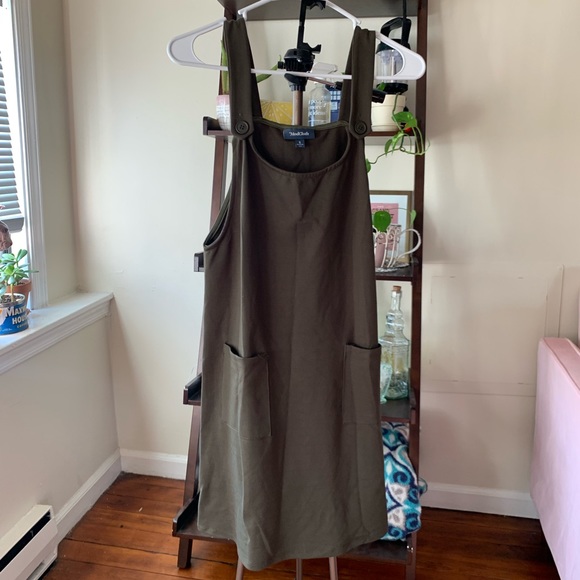 Modcloth Dresses & Skirts - ModCloth Green Jumper Dress. Small.